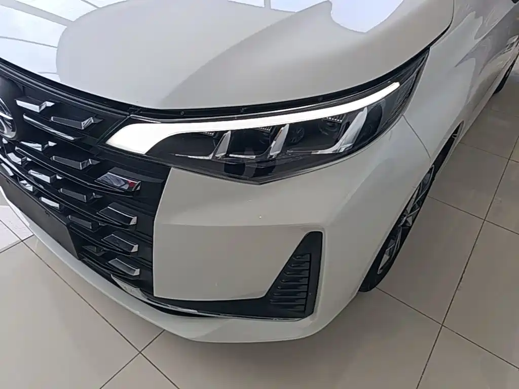 GAC Motor Trumpchi M6 2021 — фото 24