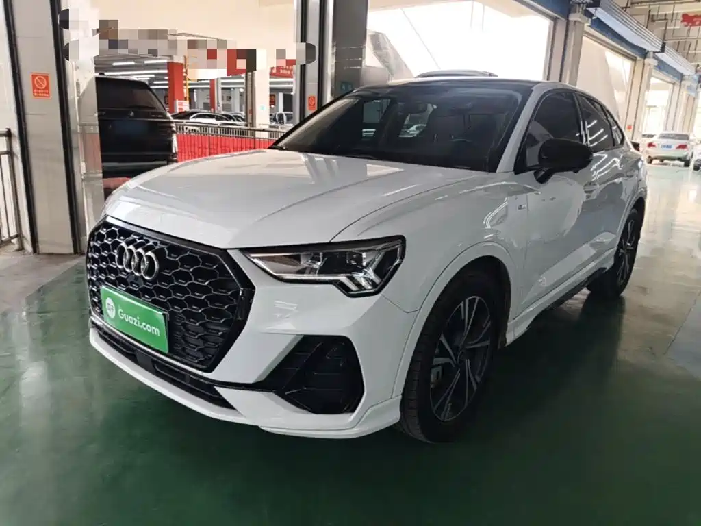 Audi Q3 Sportback 2022 — фото 2