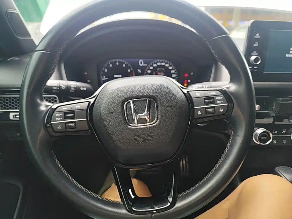 Honda Civic 2022 — фото 11