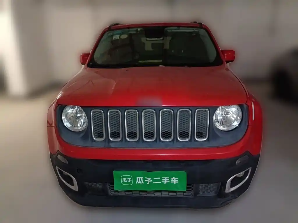 Jeep Renegade 2016 — фото 24