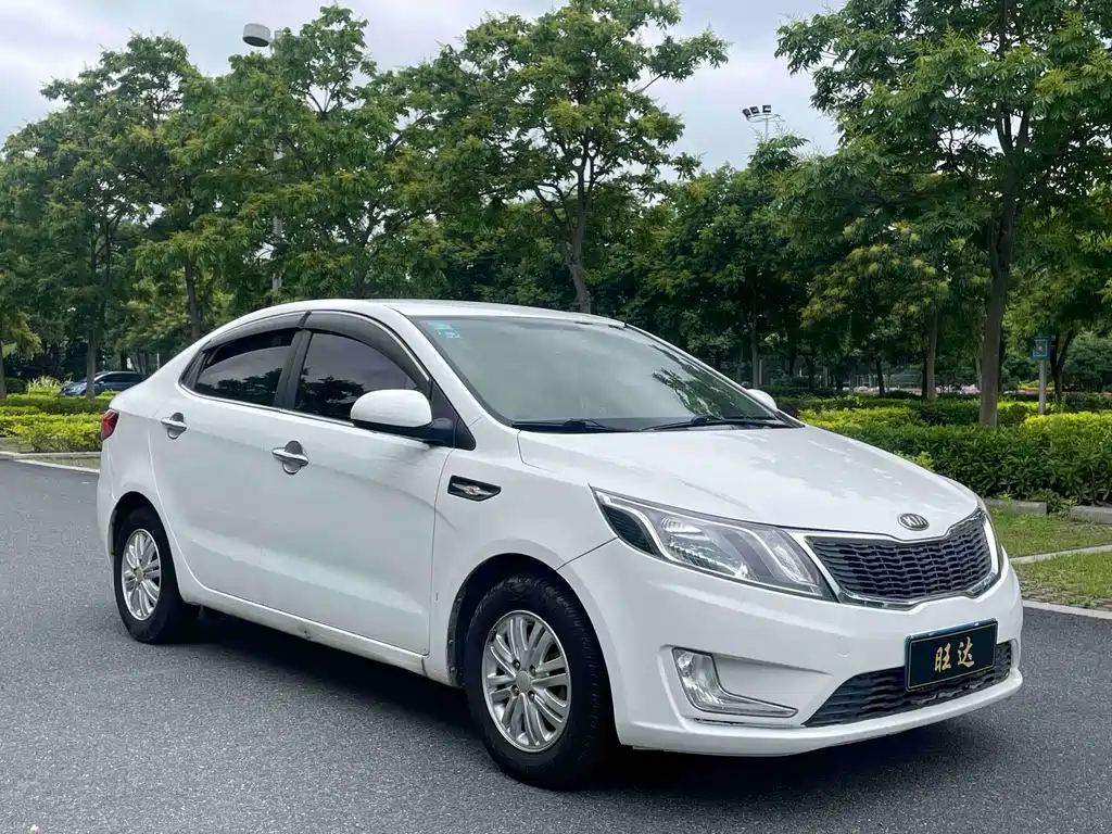 Kia K2 2014