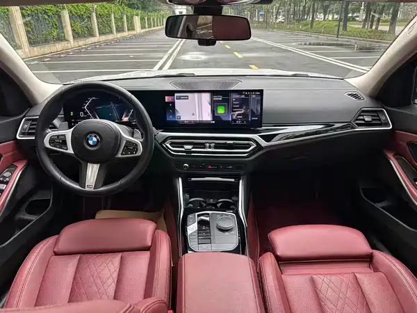 BMW 3 Series 2023