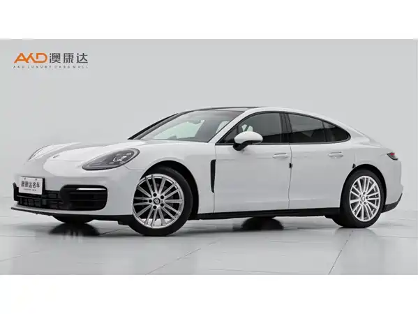 Porsche Panamera 2023