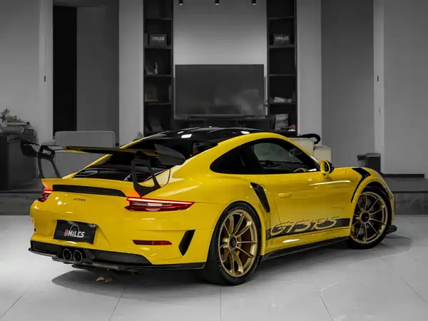 Porsche 911 2019
