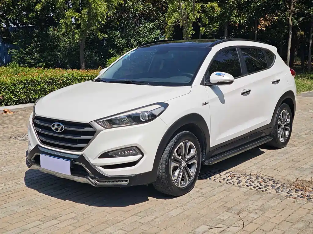 Hyundai Tucson 2016 — фото 2