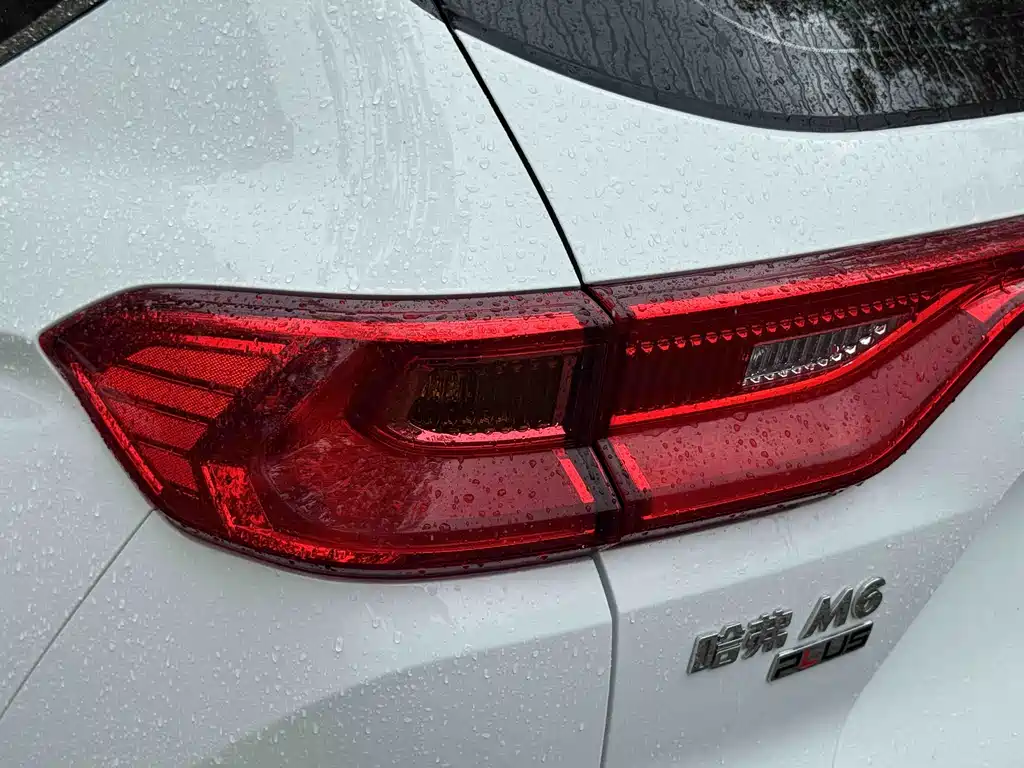 Haval M6 2023 — фото 10