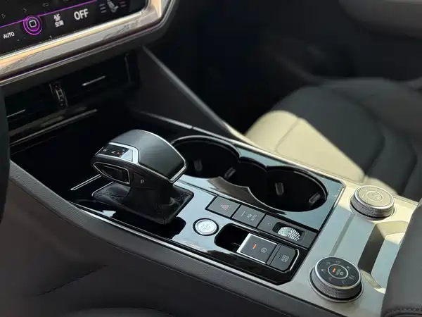 Volkswagen Touareg 2021