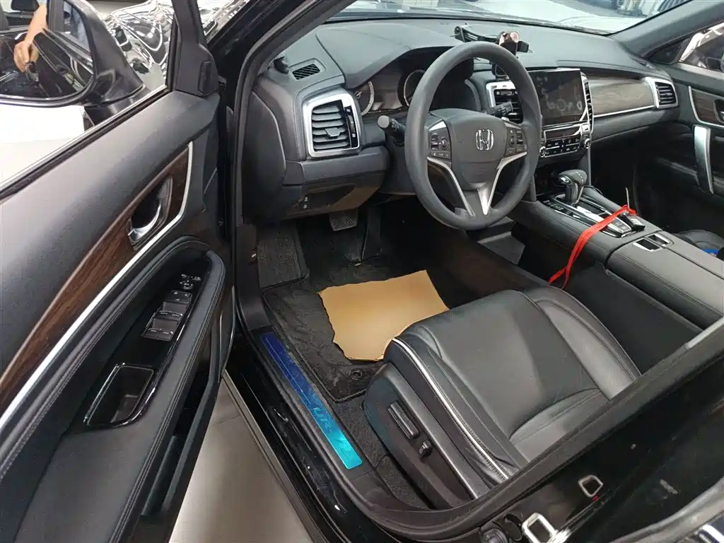 Honda UR-V 2019 — фото 16