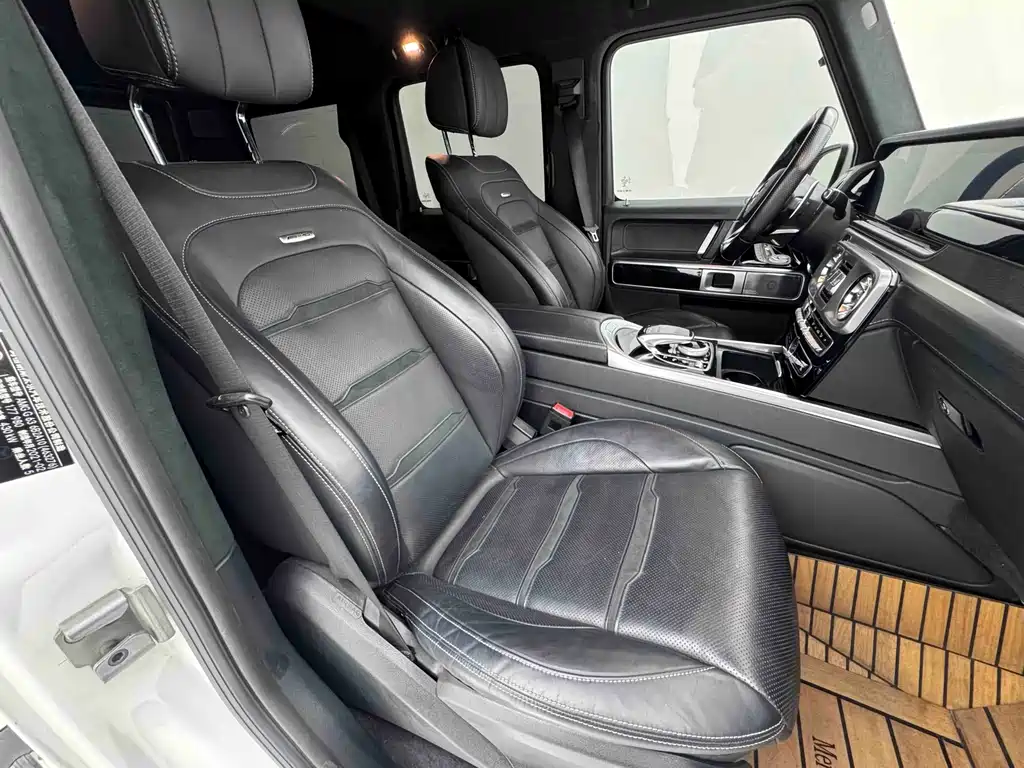 Mercedes-Benz G-Class AMG 2021 — фото 31
