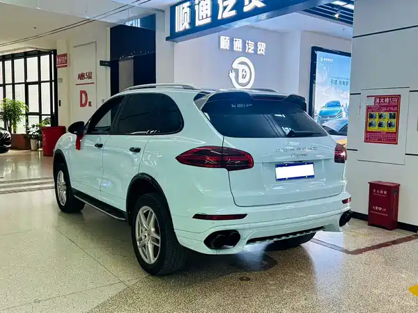Porsche Cayenne 2014