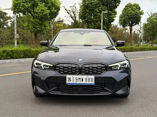 BMW 3 Series 2023