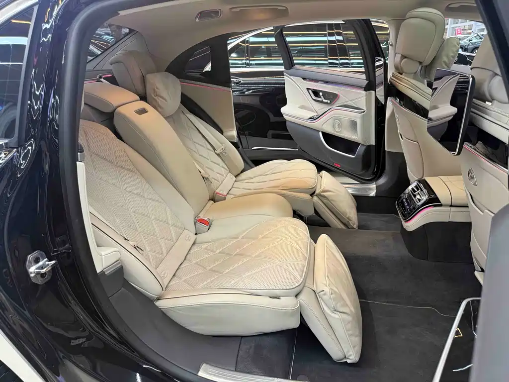 Mercedes-Benz Maybach S-Class 2025 — фото 17