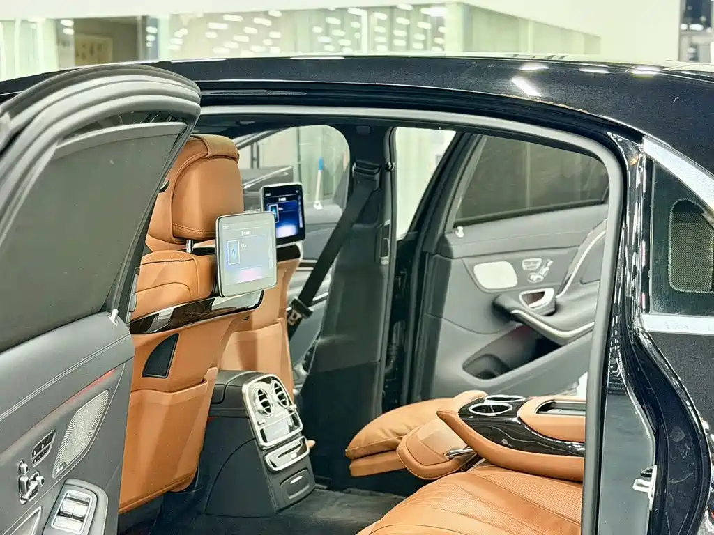 Mercedes-Benz Maybach S-Class 2020 — фото 7