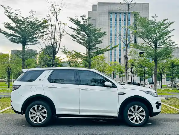 Land Rover Discovery Sport 2018