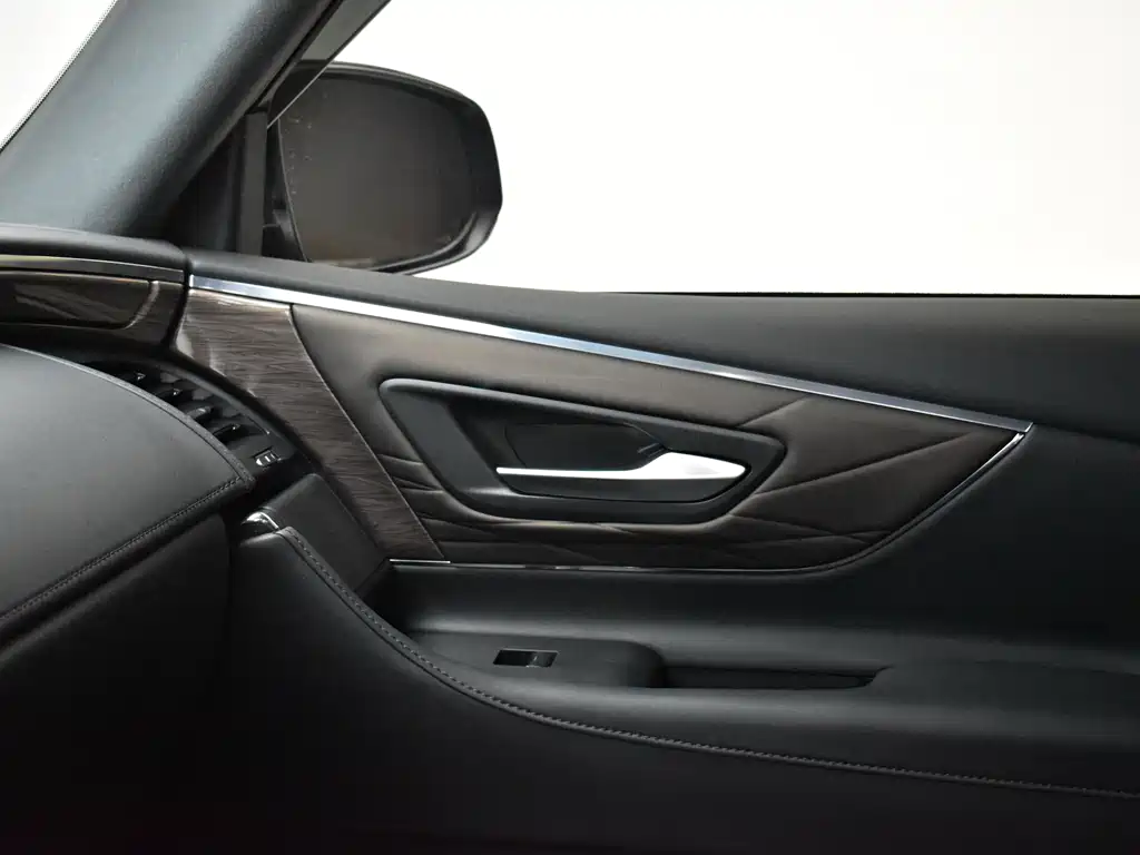 Toyota Alphard 2024 — фото 10