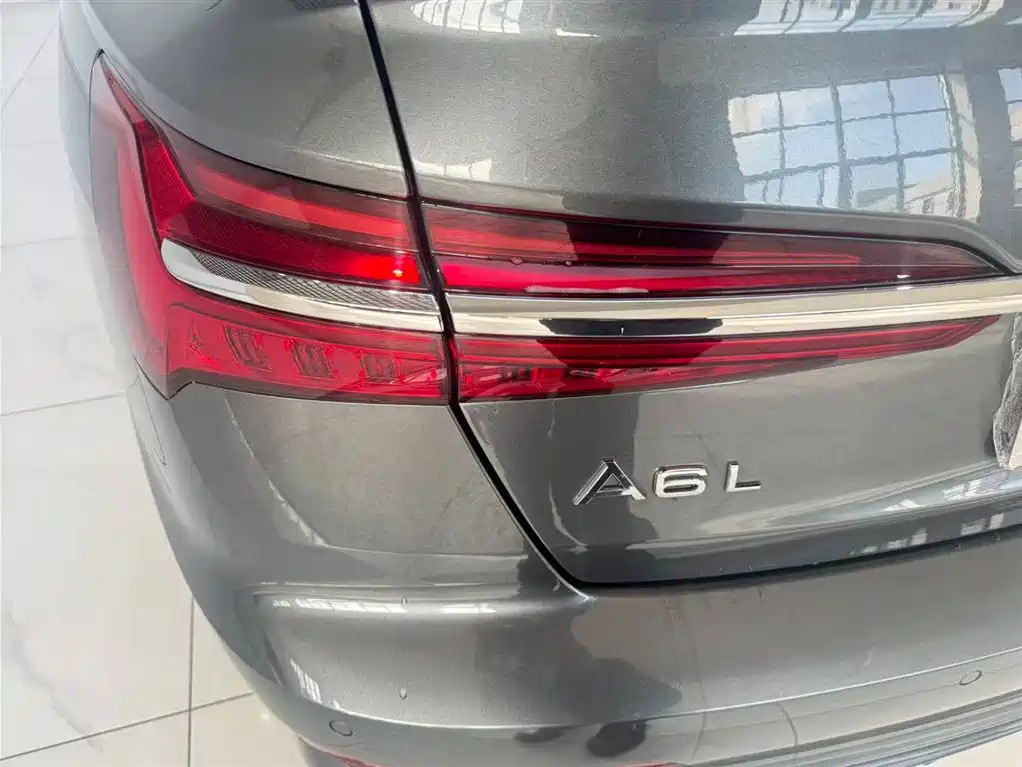 Audi A6L 2021 — фото 12