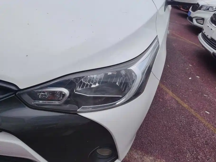 Toyota Yaris L 2017