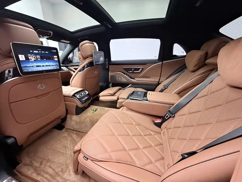 Mercedes-Benz S-Class 2025 — фото 21
