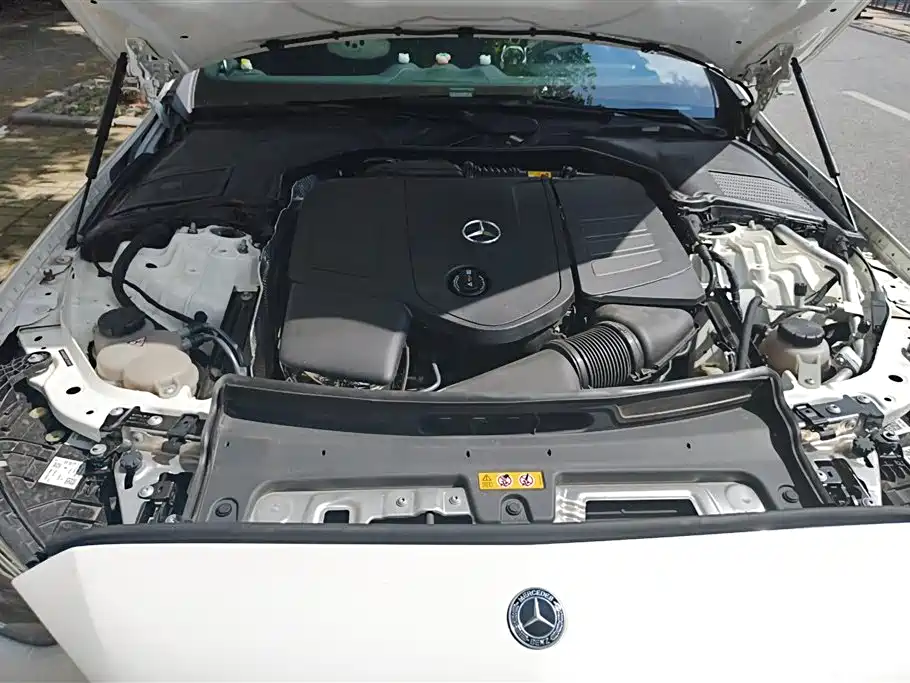 Mercedes-Benz C-Class 2023 — фото 10