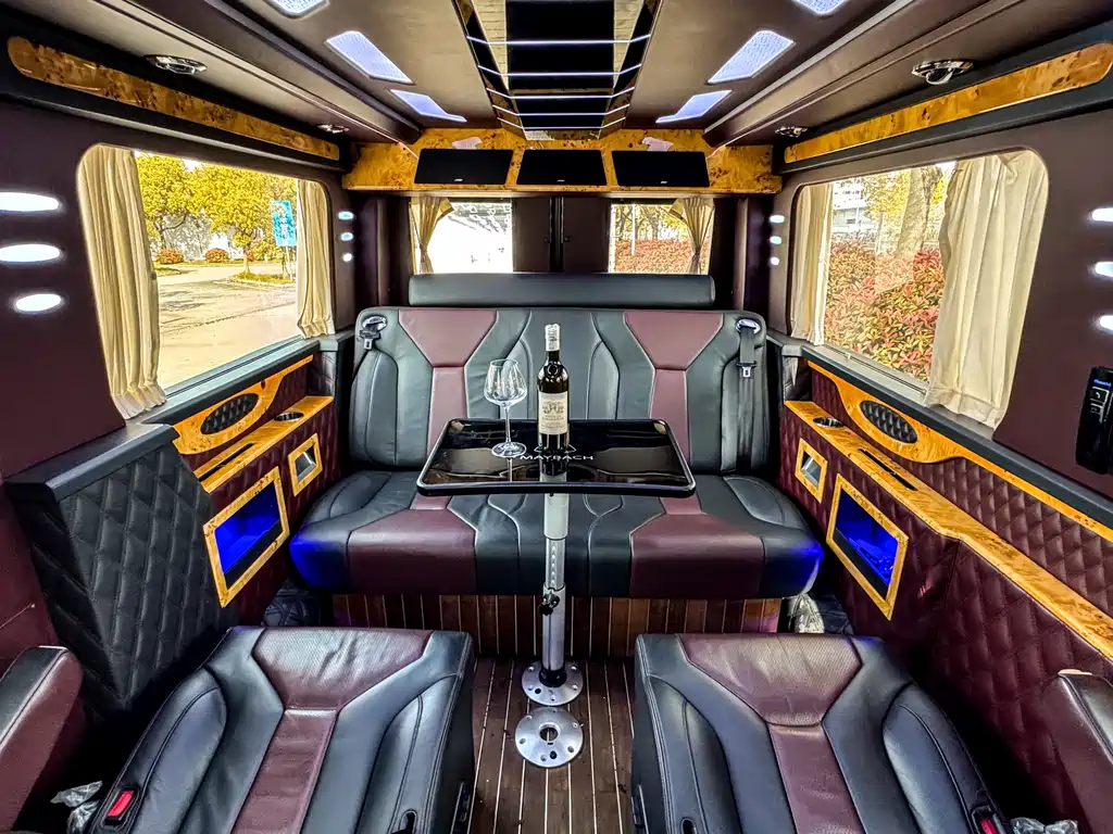 Mercedes-Benz Sprinter 2017 — фото 24