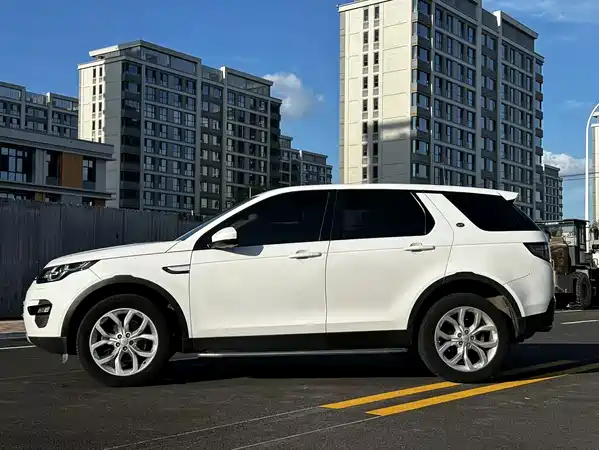 Land Rover Discovery Sport 2016