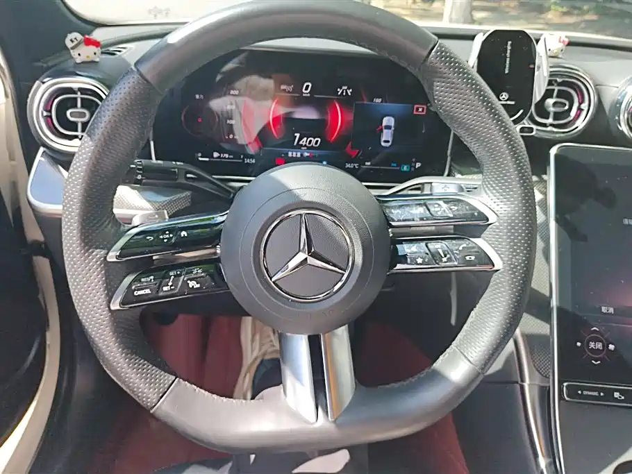 Mercedes-Benz C-Class 2023 — фото 15