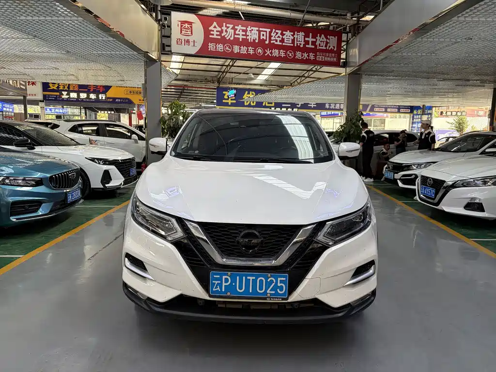 Nissan Qashqai 2021 — фото 1