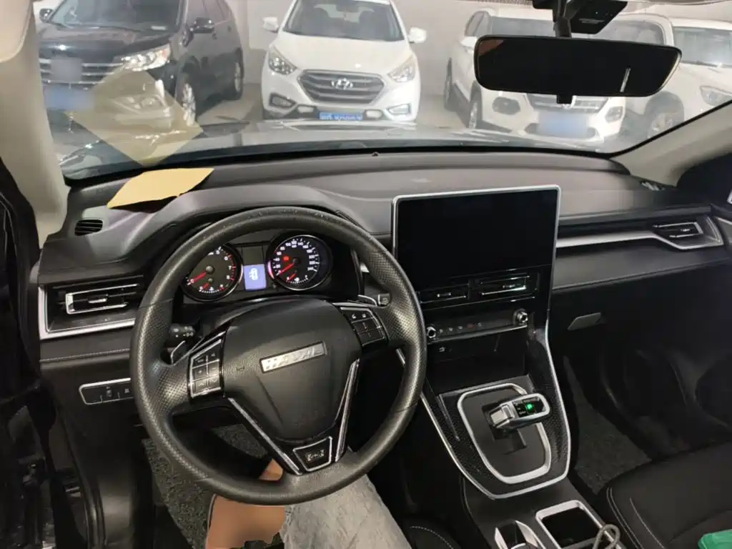 Haval M6 2021 — фото 10