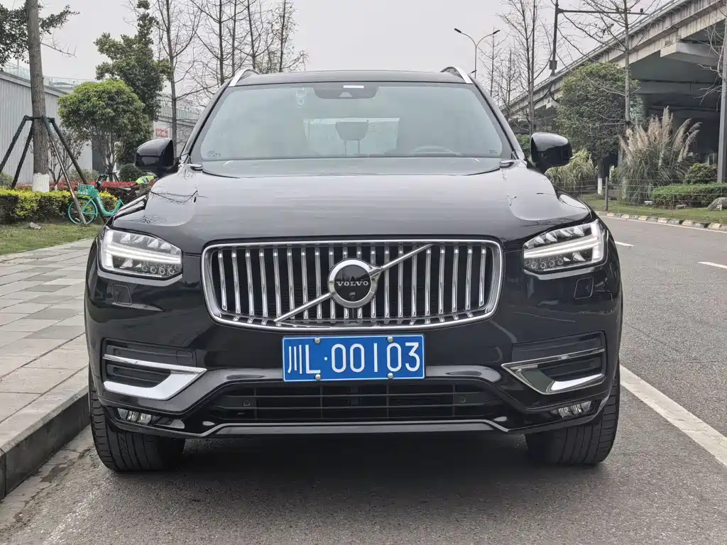 Volvo XC90 2020 — фото 2
