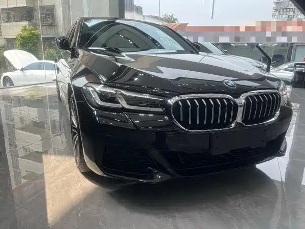 BMW 5 Series 2023