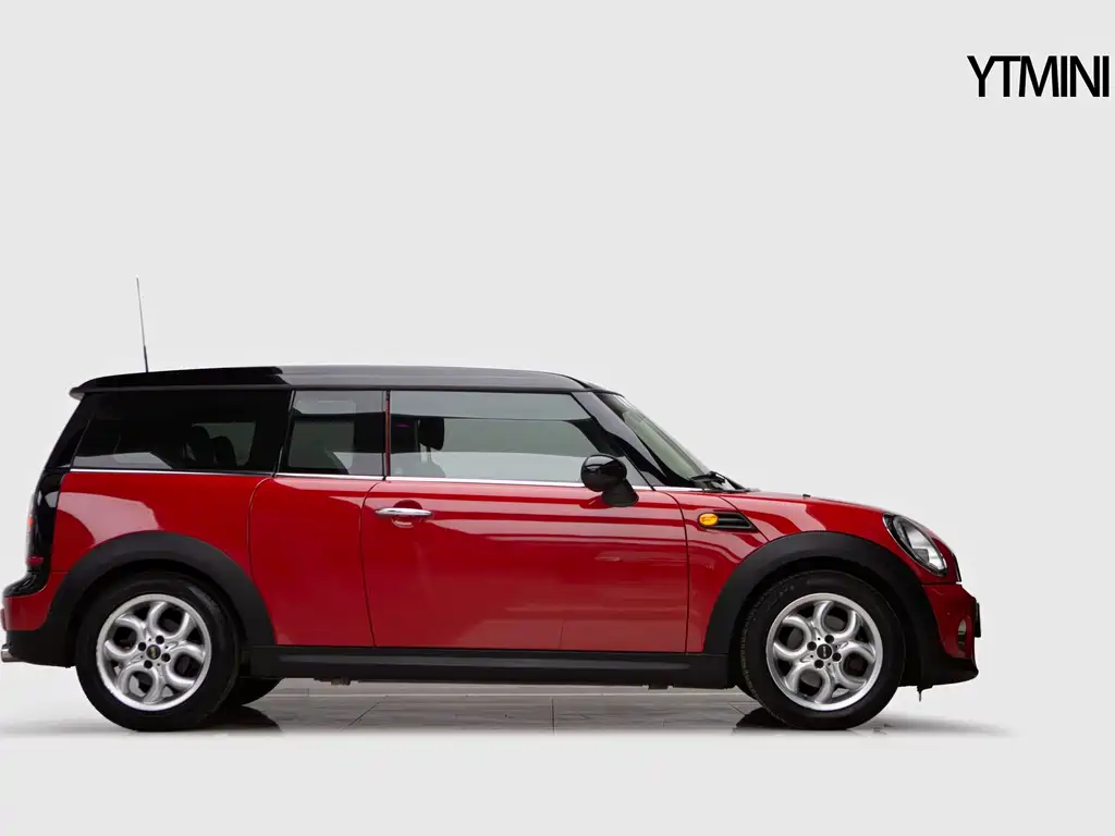 MINI Clubman 2013