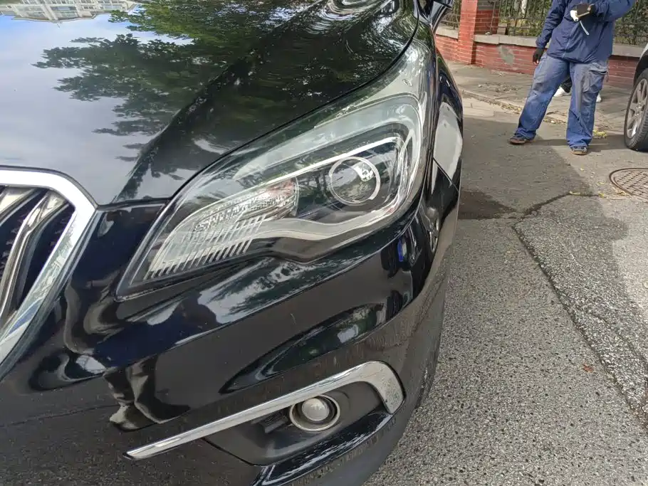 Buick Envision Plus 2017