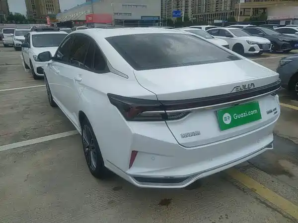 Dongfeng Yixuan MAX 2023