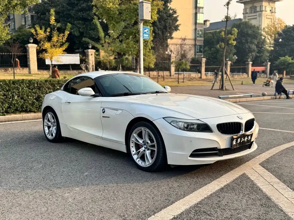 BMW Z4 2013 — фото 3