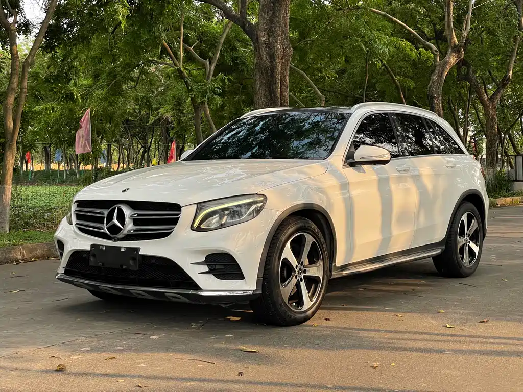 Mercedes-Benz GLC 2018 — фото 1