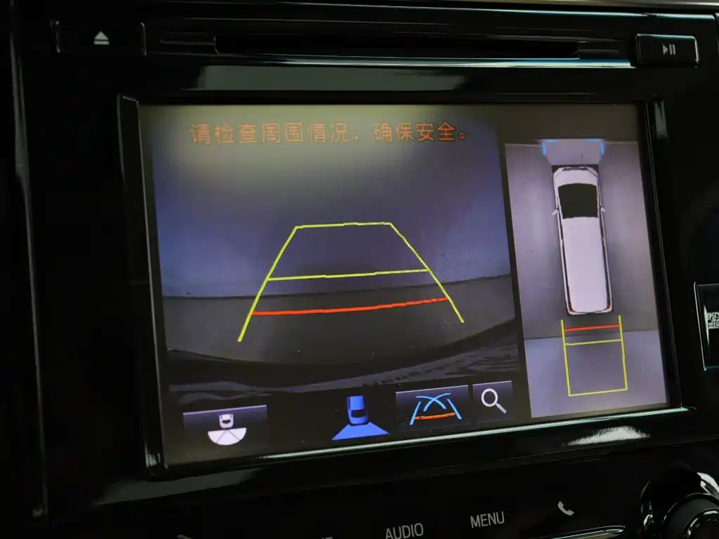 Toyota Alphard 2017 — фото 29
