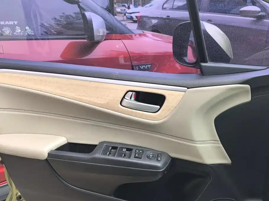 Honda Jade 2014