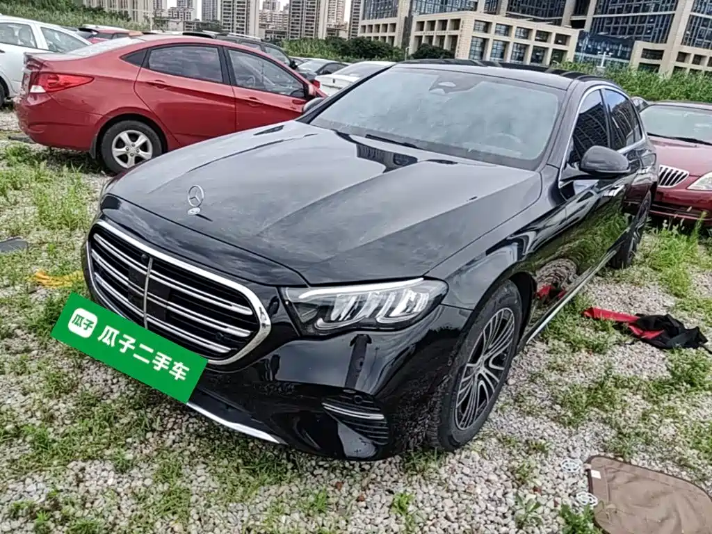 Mercedes-Benz E-Class 2024