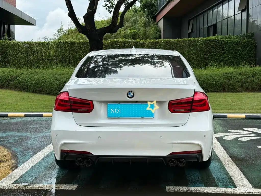 BMW 3 Series 2017 — фото 11