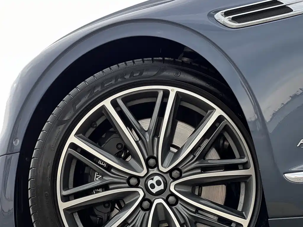 Bentley Flying Spur PHEV 2022 — фото 16