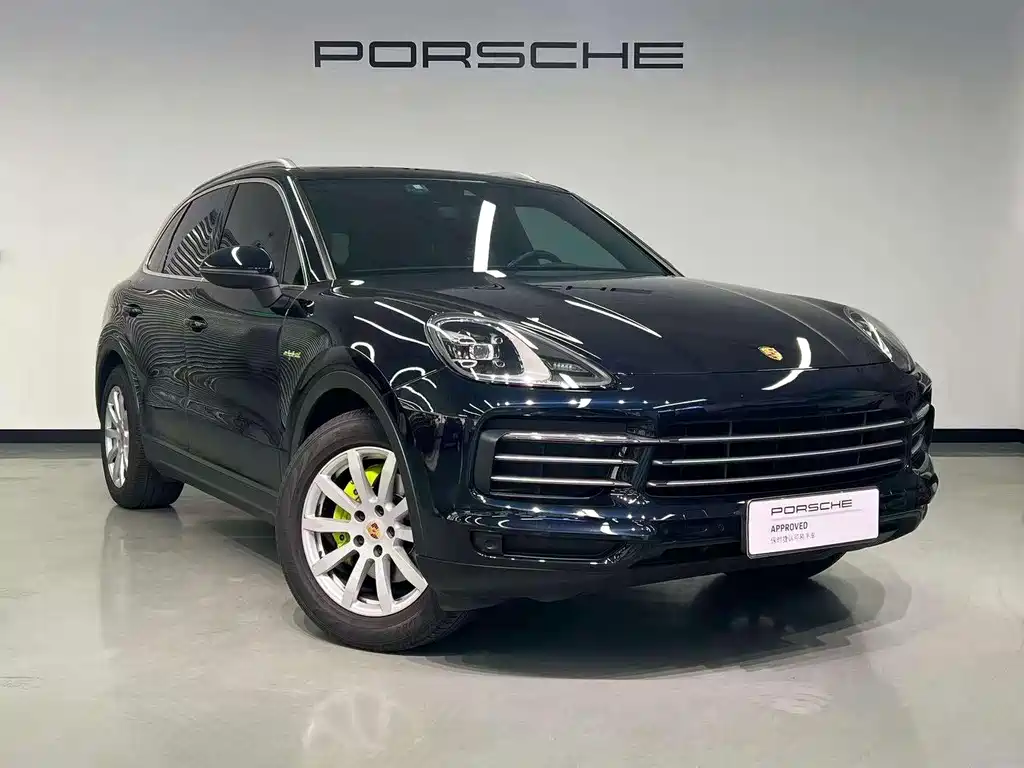 Porsche Cayenne New Energy 2019 — фото 3