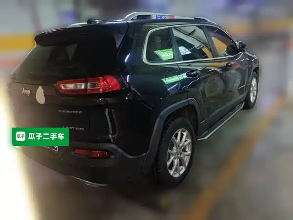 Jeep Cherokee 2018