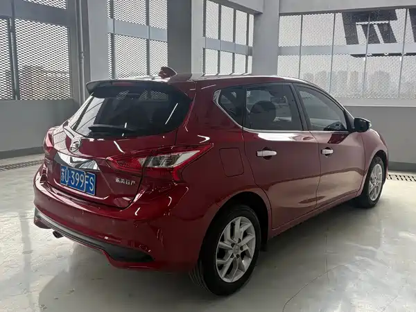 Nissan Tiida 2023