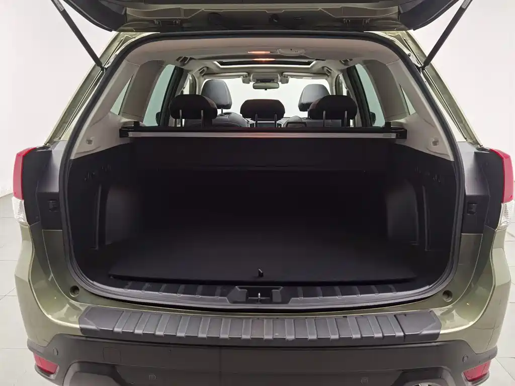 Subaru Forester 2021 — фото 16