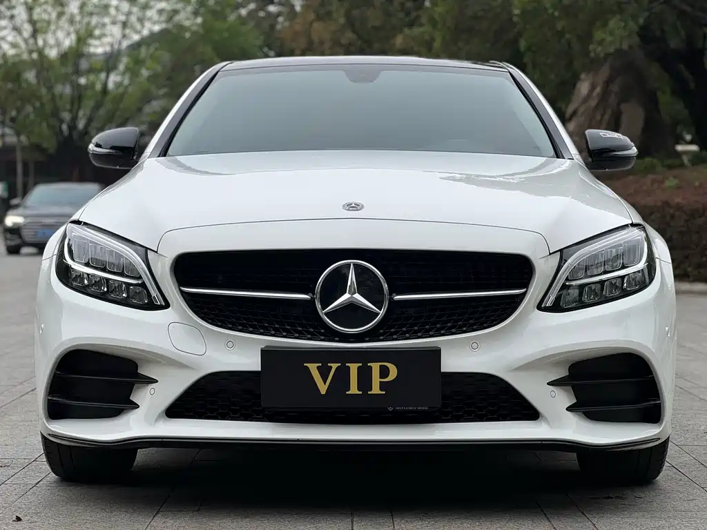 Mercedes-Benz C-Class 2021