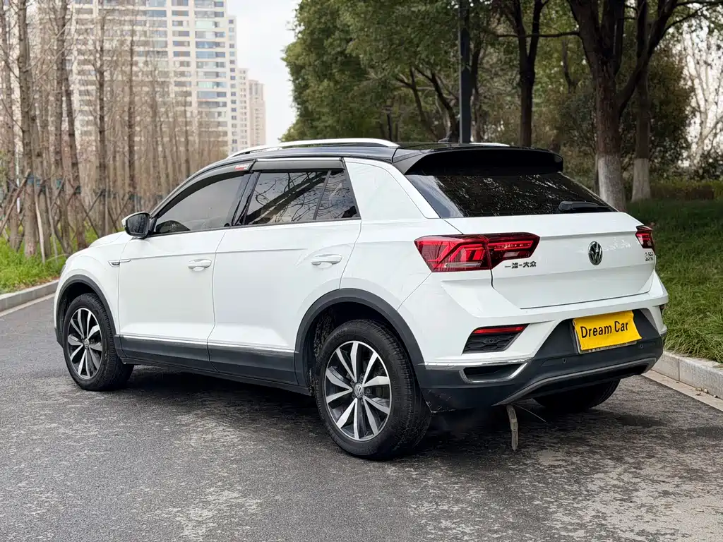 Volkswagen T-Roc 2019 — фото 3