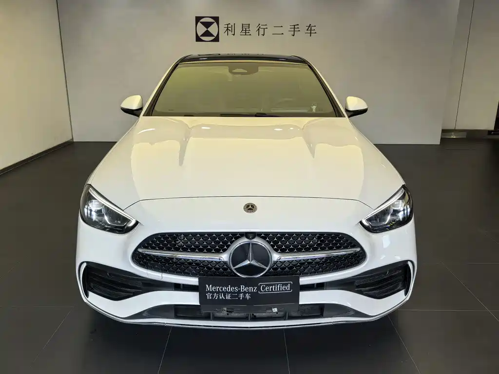 Mercedes-Benz C-Class 2025