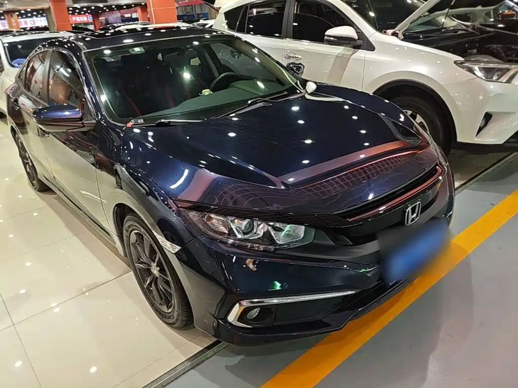 Honda Civic 2019 — фото 4