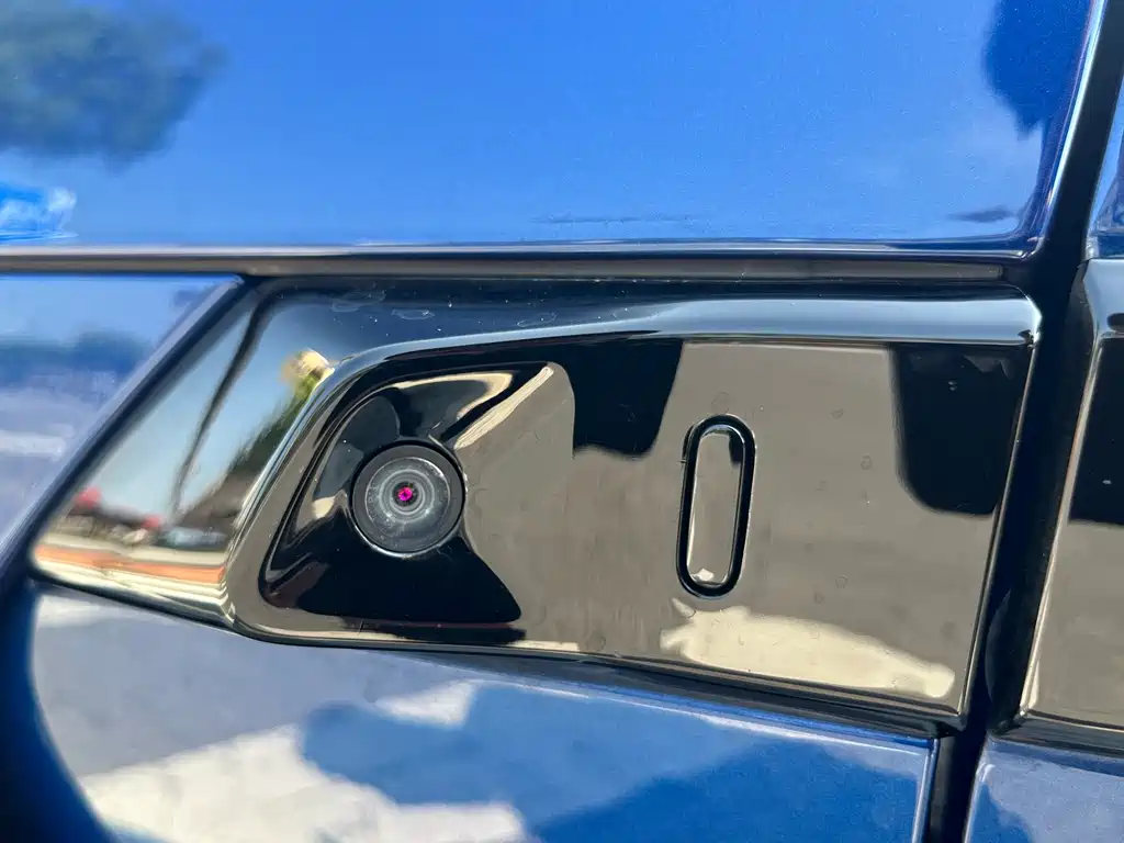 Xiaomi YU7 2025 — фото 10