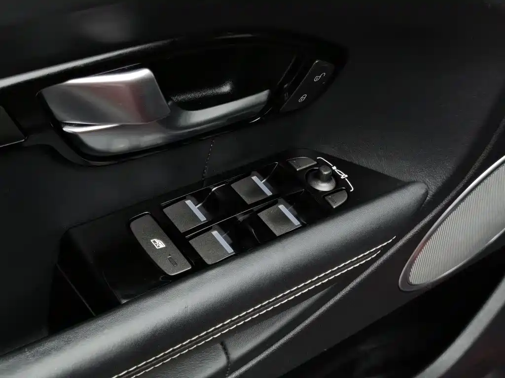 Land Rover Range Rover Evoque 2012 — фото 9